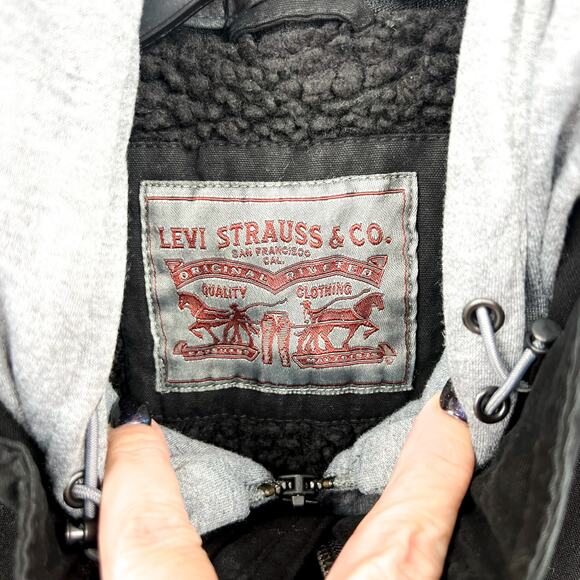 Levi's Mens Sherpa Lined Trucker Jacket Large Black Two Pocket Hooded NWT - Picture 9 of 12